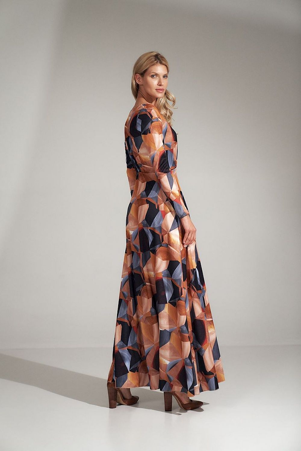  Sukienka Model M728 Wzór 120 - Figl 