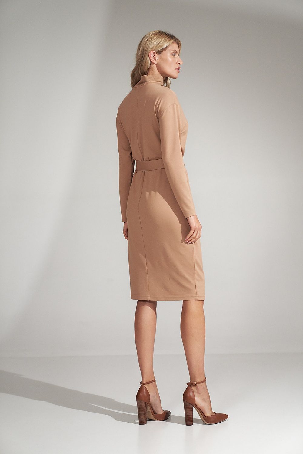  Sukienka Model M726 Beige - Figl 