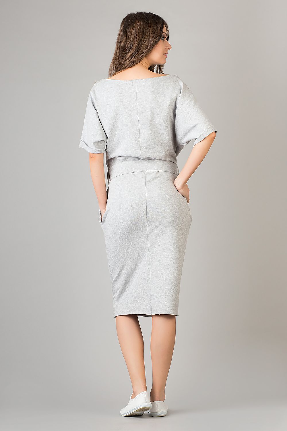  Sukienka Model Aleksandra 8 Light Grey - Tessita 