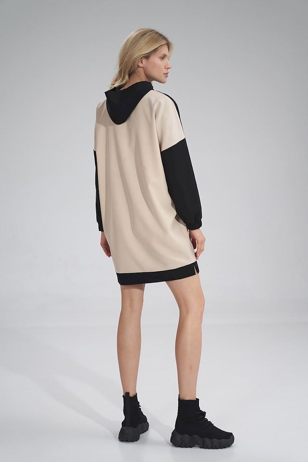  Sukienka Model M755 Black/Beige/Wzór 123 - Figl 
