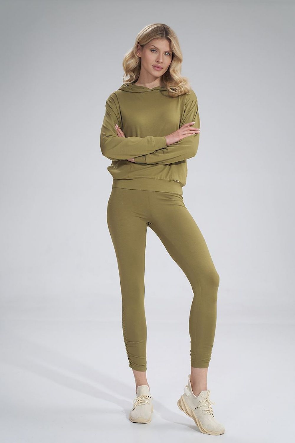   Bluza Damska Model M770 Light Oliwka - Figl 