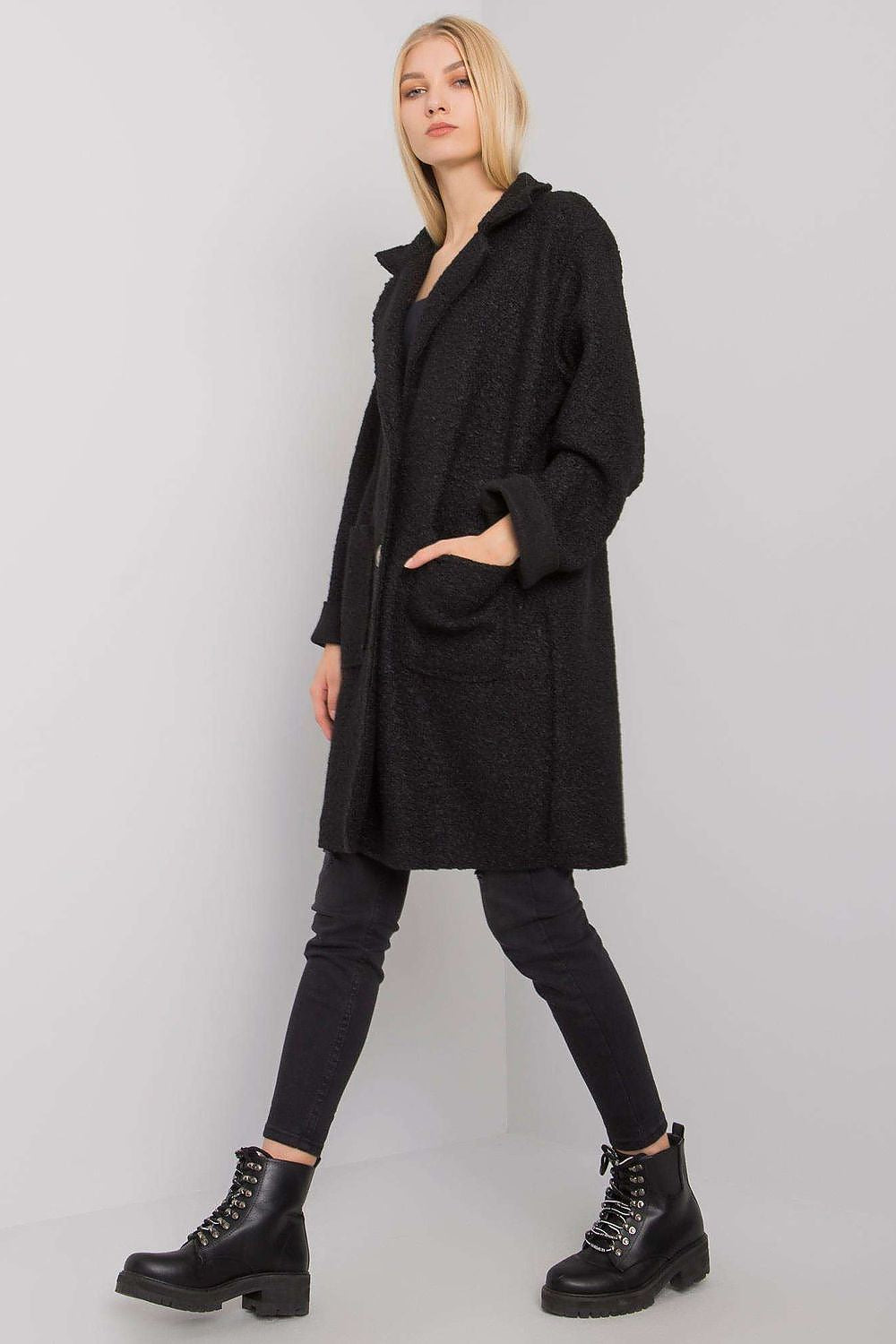   Płaszcz Damski Model TW-PL-BI-21717.40P Black - Och Bella 