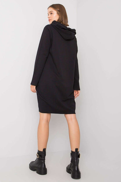  Sukienka Model RV-SK-6895.68P Black - Relevance 