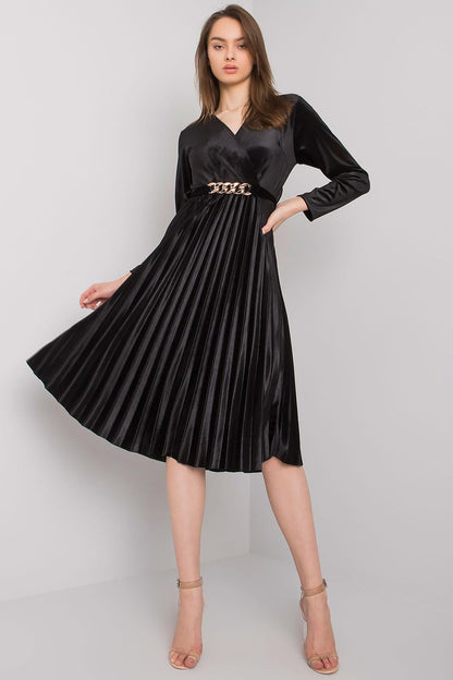  Sukienka Model DHJ-SK-15311.29P Black - Italy Moda 