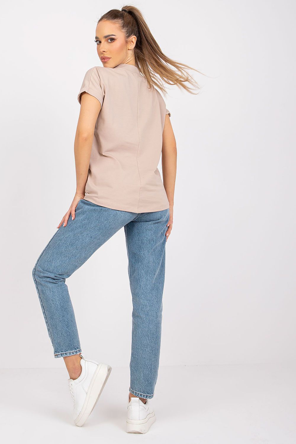   T-shirt Damski Model RV-TS-7666.19 Beige - BFG 