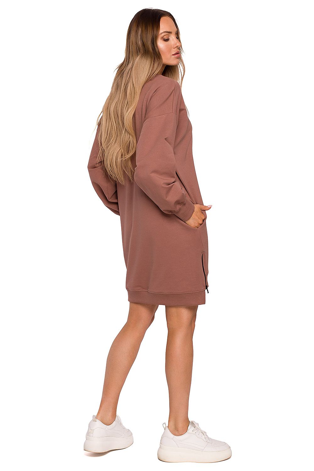  Sukienka Model MOE676 Chocolate - Moe 