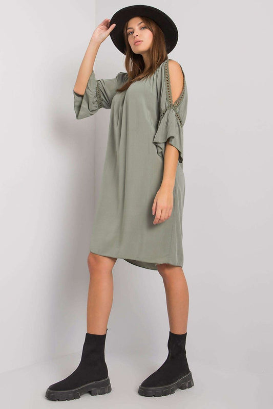  Sukienka Model TW-SK-BI-82314.48 Khaki - Och Bella 