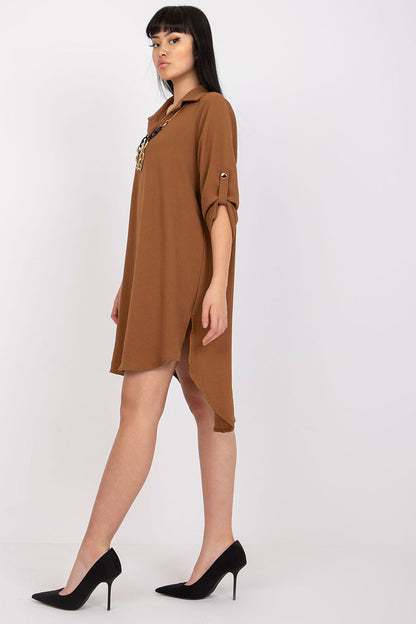  Sukienka Model DHJ-SK-V2209.94 Brown - Italy Moda 