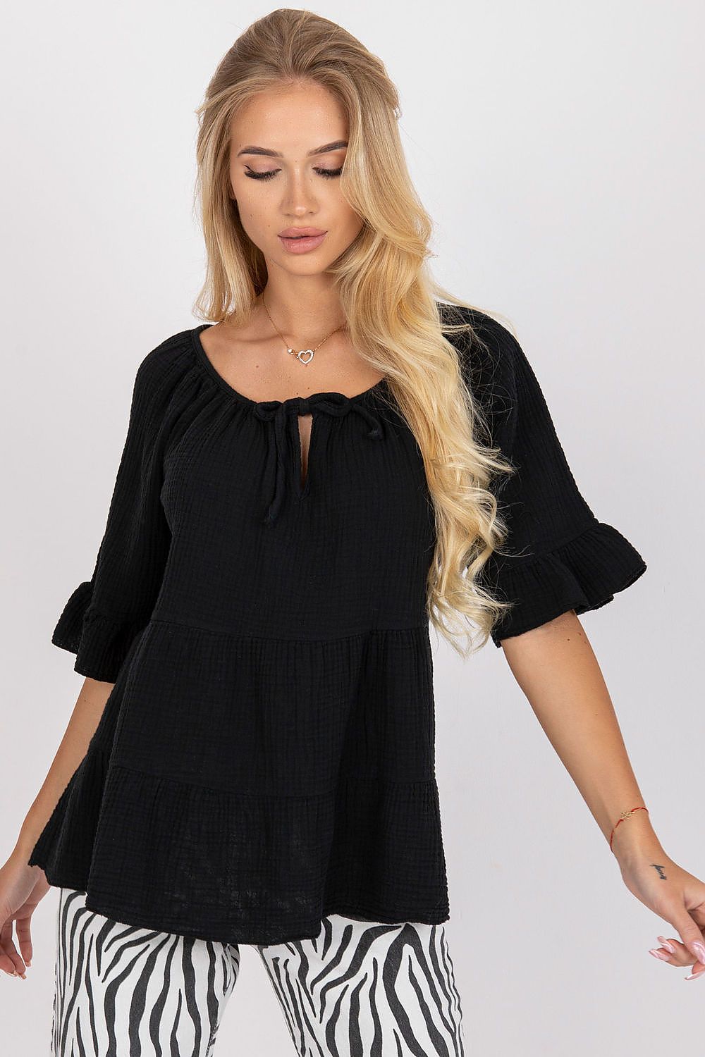   Bluzka Model TW-BZ-BI-90013.27X Black - Och Bella 