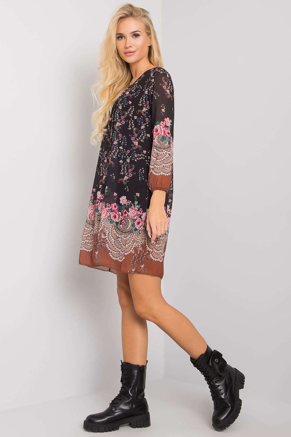  Sukienka Model TW-SK-BI-2667-1.72P Black/Beige - Och Bella 