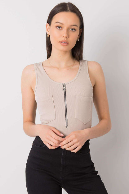  Koszulka Top MOdel DHJ-TP-13287.36P Beige - Italy Moda 