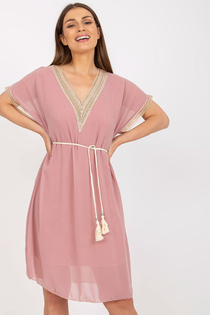  Sukienka Model DHJ-SK-1508.12 Light Pink - Italy Moda 