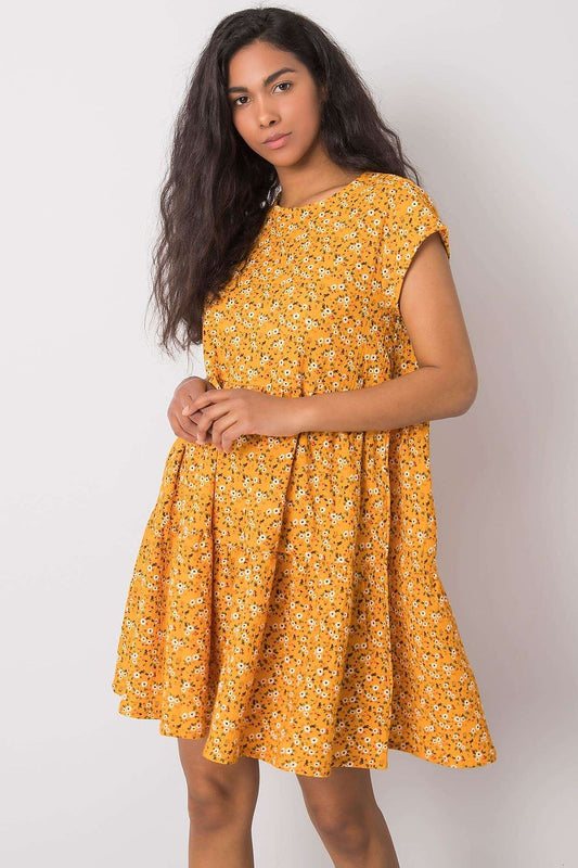  Sukienka Model D50051Z30268 Dark Yellow - Stitch&Soul 