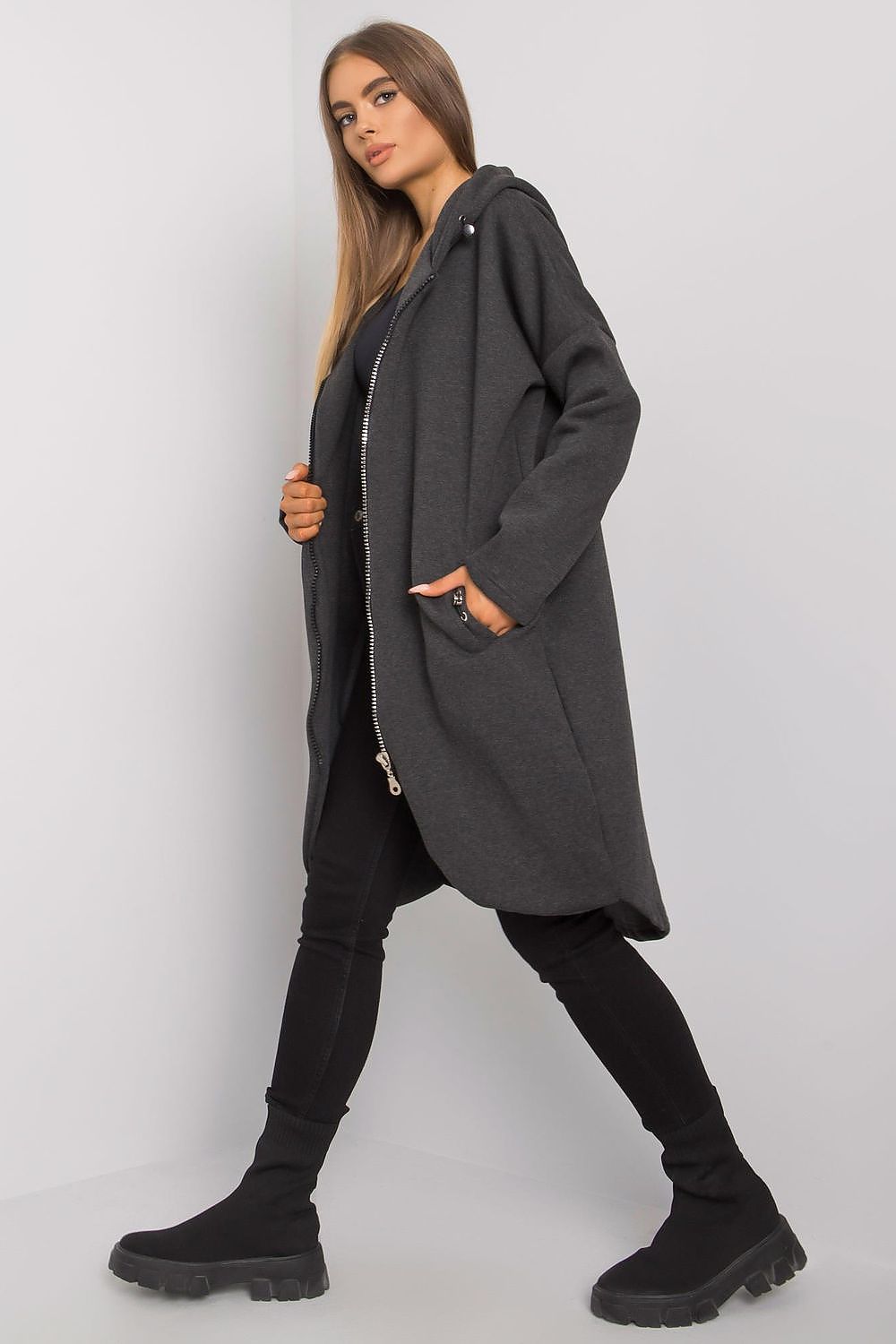   Bluza Damska Model RV-BL-4858-1.99P Grafit - Rue Paris 