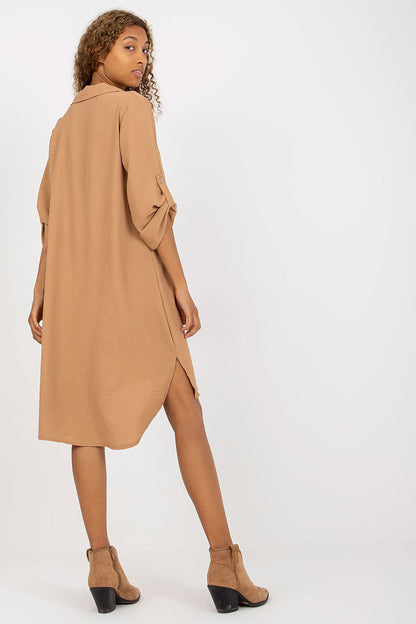  Sukienka Model DHJ-SK-16328.33 Camel - Italy Moda 