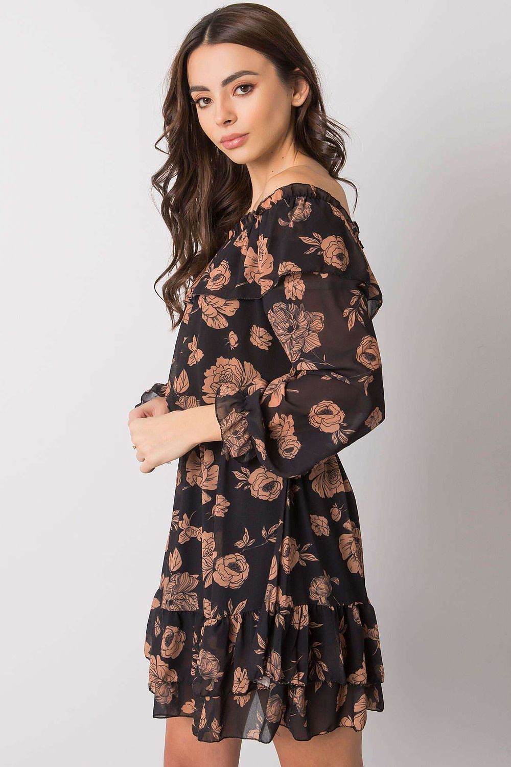  Sukienka Model DHJ-SK-15015.56P Camel - Italy Moda 