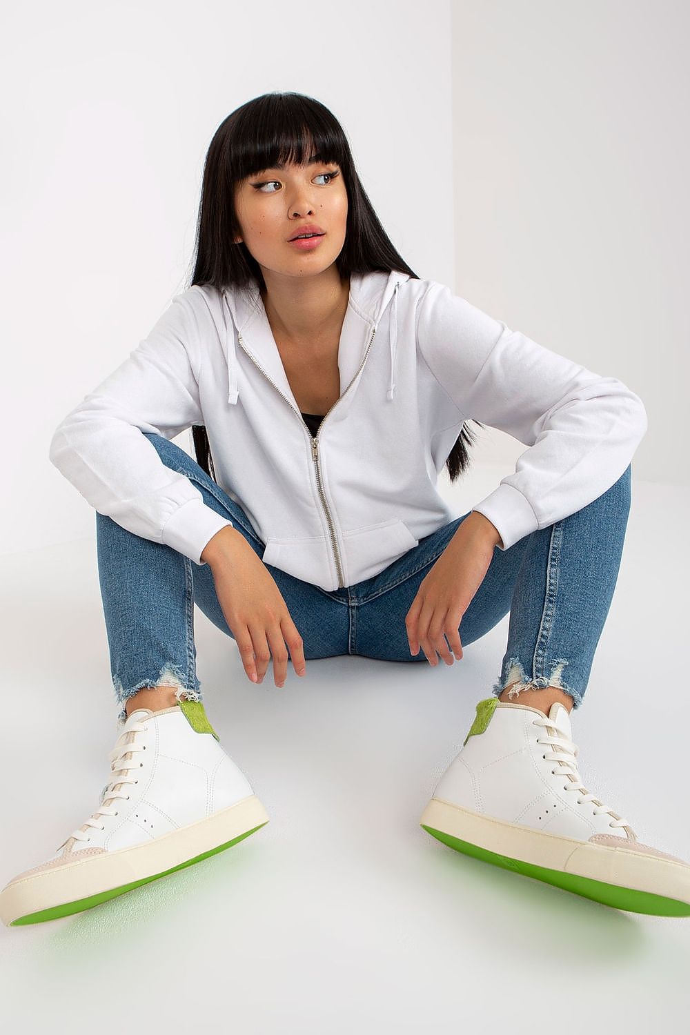   Bluza Damska Model B-002.72 White - BFG 