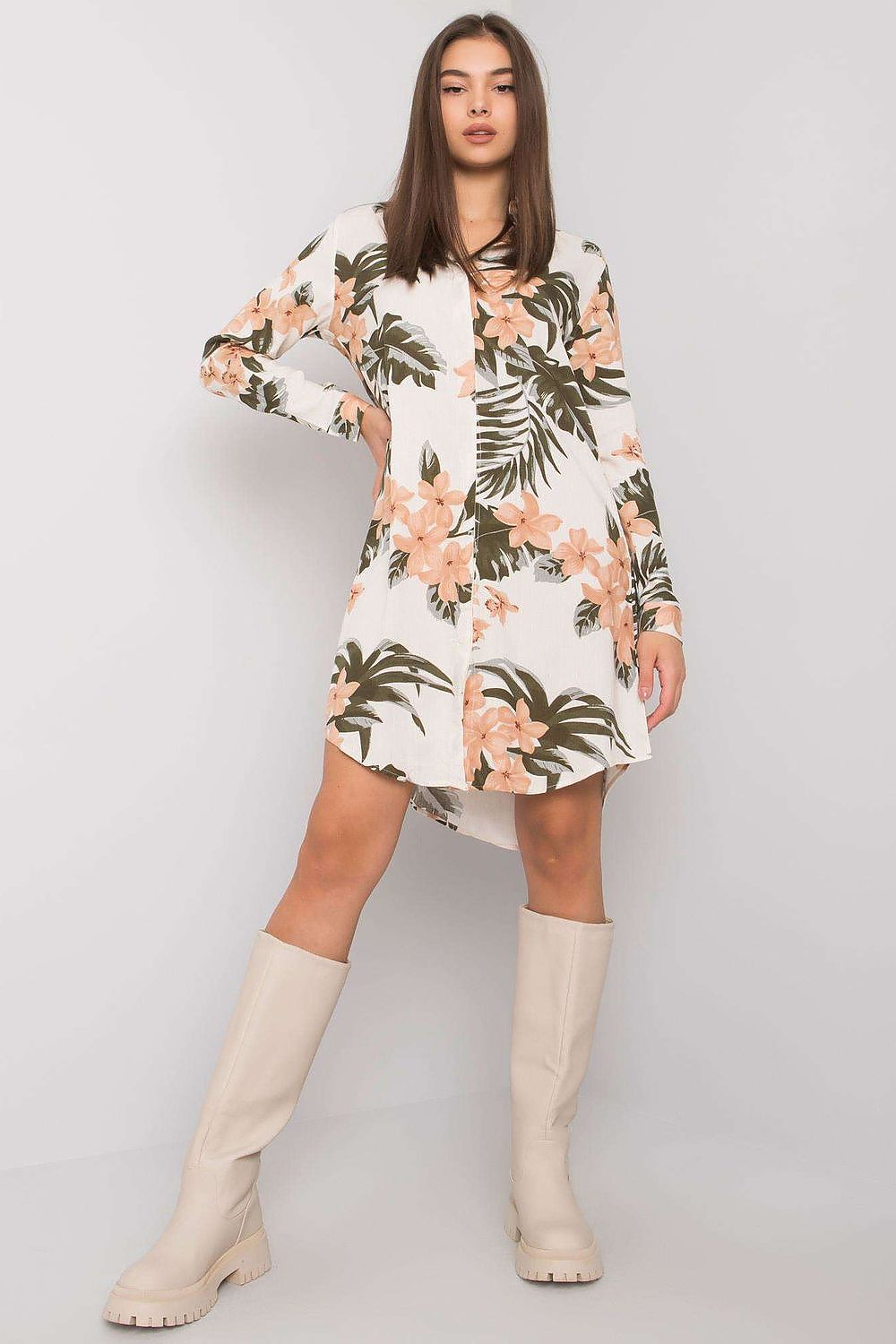  Sukienka Model TO-KS-1120-9.26 Light Beige - Rue Paris 