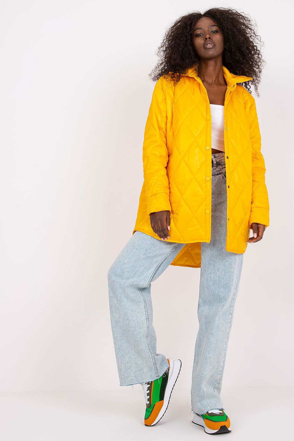   Kurtka Damska Model RV-KR-003.00P Dark Yellow - Rue Paris 