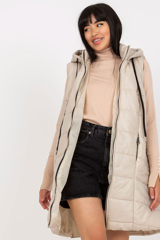   Kamizelka Model TW-KZ-BI-82019.09 Light Beige - Och Bella 