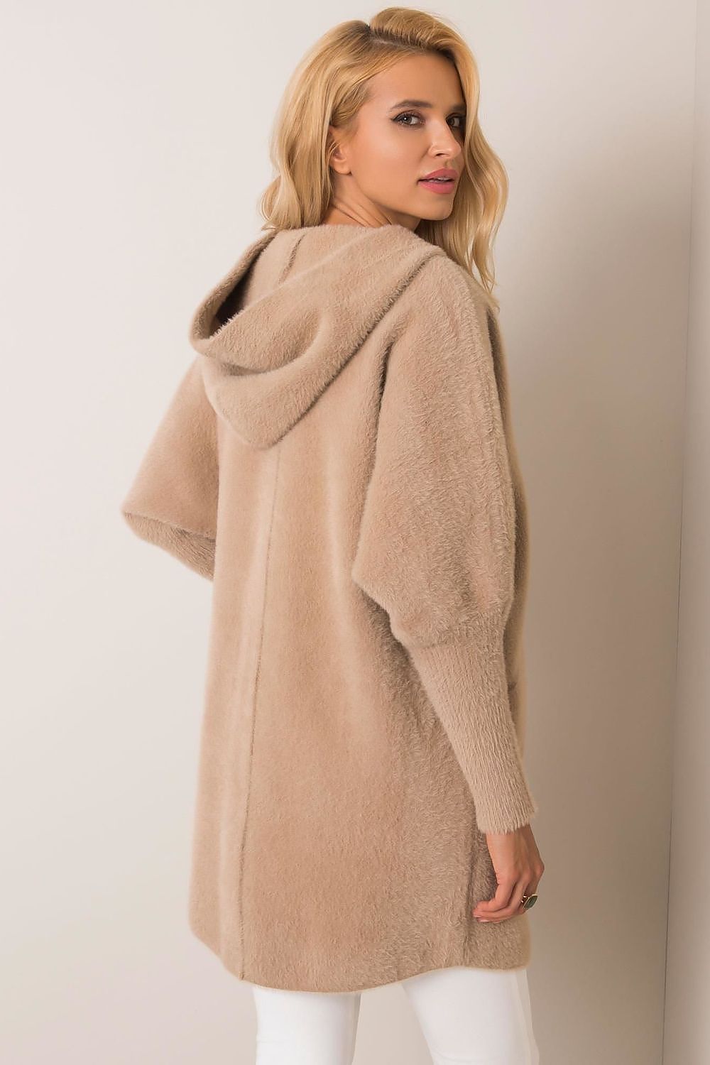   Płaszcz Damski Model MBM-PL-1518.95P Beige - MBM 