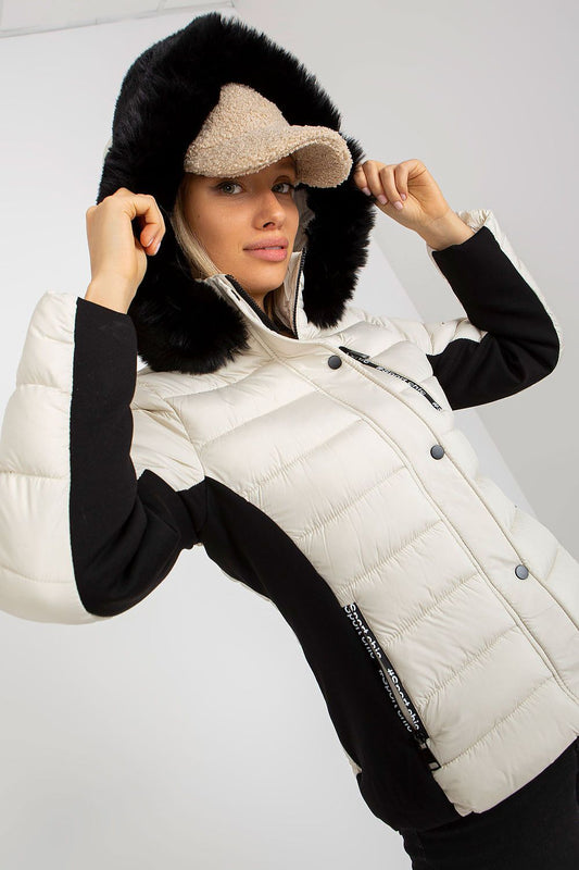   Kurtka Damska Model NM-KR-BS-202.44P Light Beige - NM 