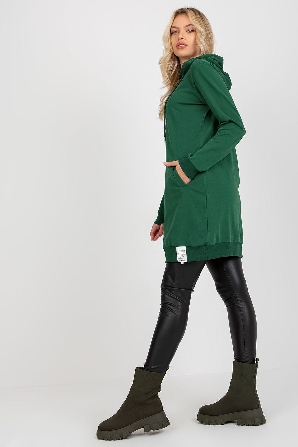 Sukienka Model RV-TU-8356.90 Dark Green - Relevance 