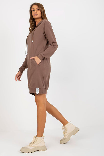  Sukienka Model RV-TU-8356.90 Brown - Relevance 