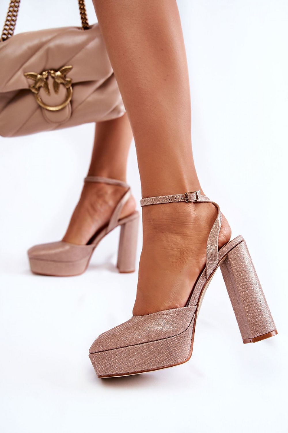  Sandały Model Rosel 3557-1 Gold - Step in style 