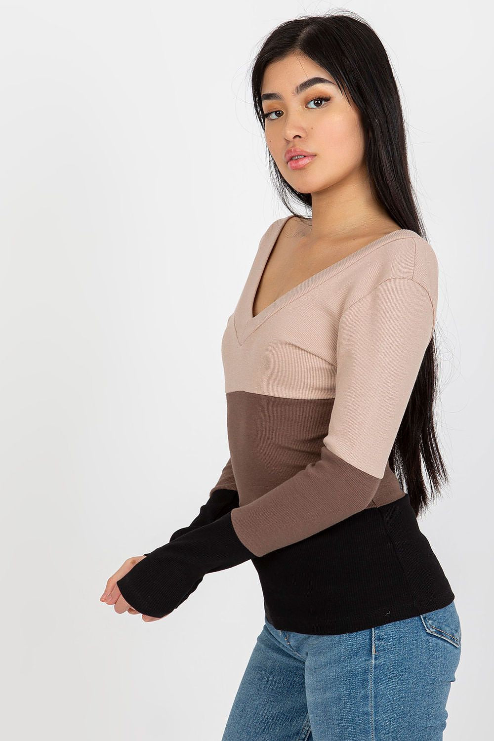   Bluzka Model RV-BZ-8429.31P Black/Beige - Rue Paris 
