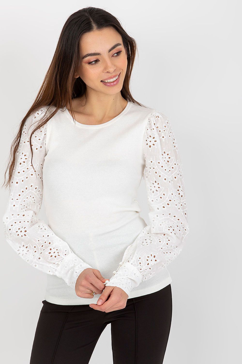   Bluzka Model TW-BZ-OB-046.62P White - Och Bella 