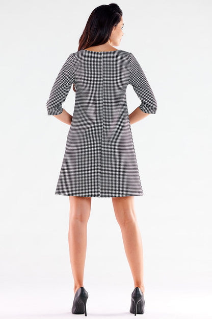  Sukienka Model A521 Houndstooth - awama 