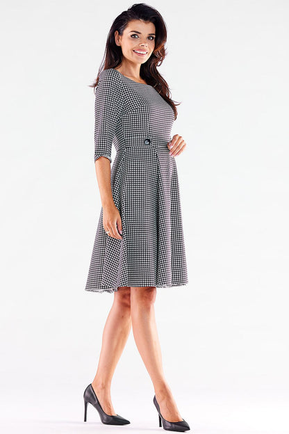  Sukienka Model A520 Houndstooth - awama 