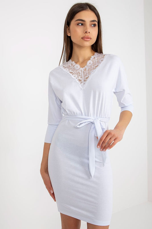  Sukienka Model RV-SK-7552.21 White - Rue Paris 