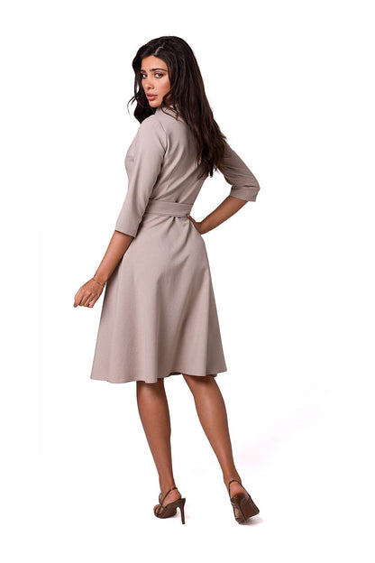  Sukienka Model B255 Beige - BeWear 