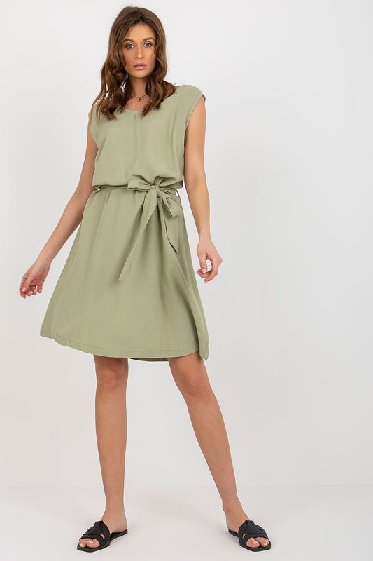  Sukienka Model WN-SK-VE38.32P Pistacja - Rue Paris 