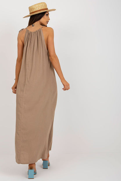  Sukienka Model TW-SK-BE-203D.38P Dark Beige - Och Bella 