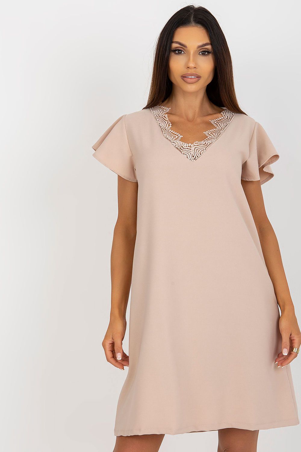  Sukienka Model WN-SK-VE45.09 Beige - Rue Paris 
