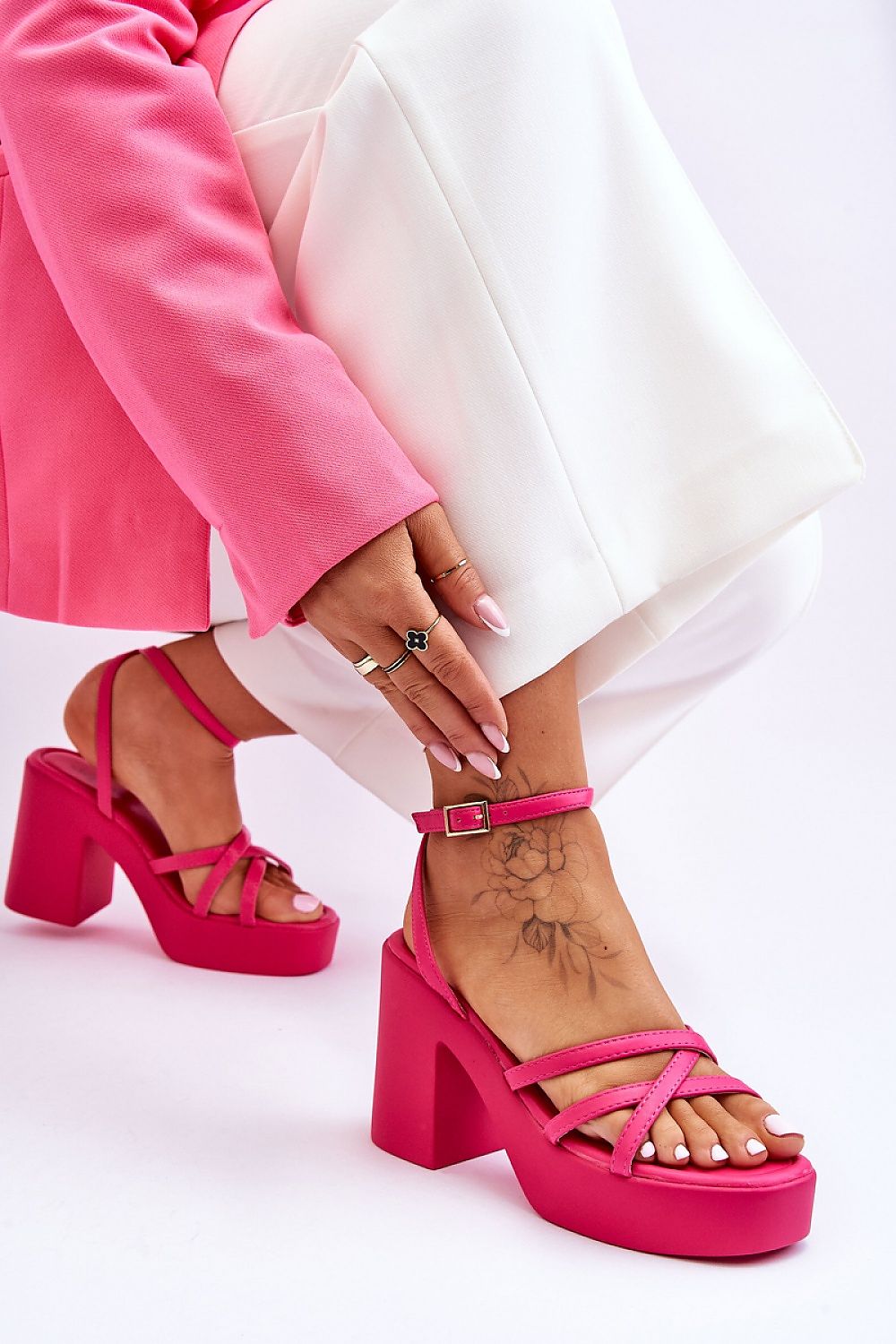  Sandały Model Shemira 78-130 Fuksja - Step in style 