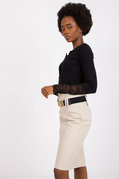   Bluzka Model RV-BZ-7532.29 Black - Rue Paris 