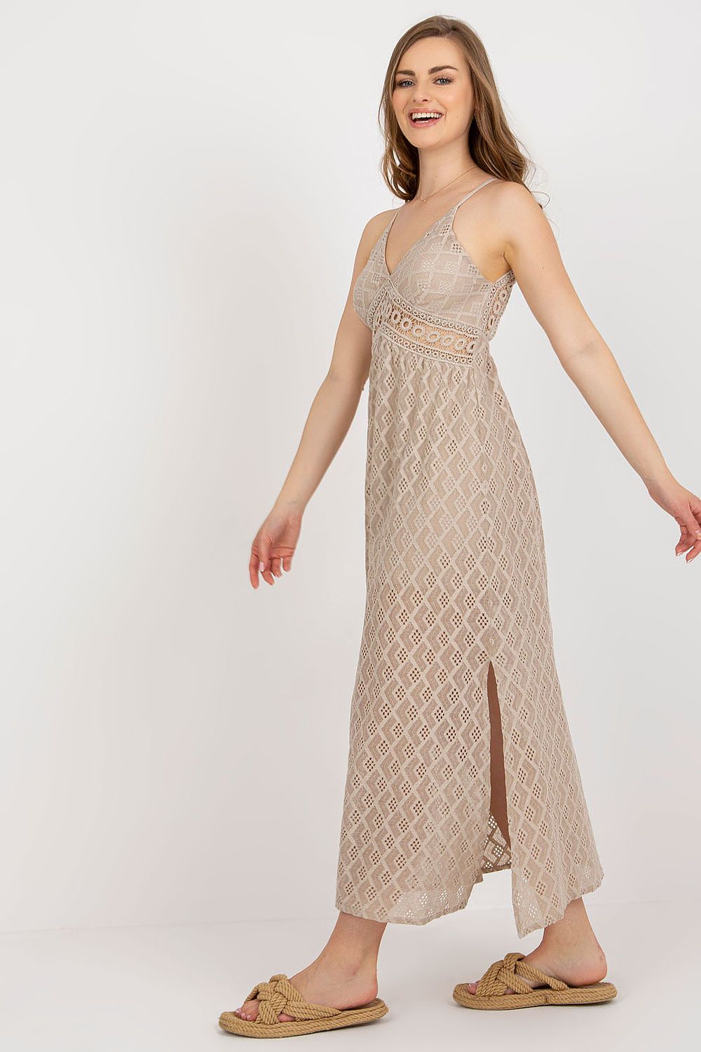  Sukienka Model TW-SK-BI-8676.22 Beige - Och Bella 