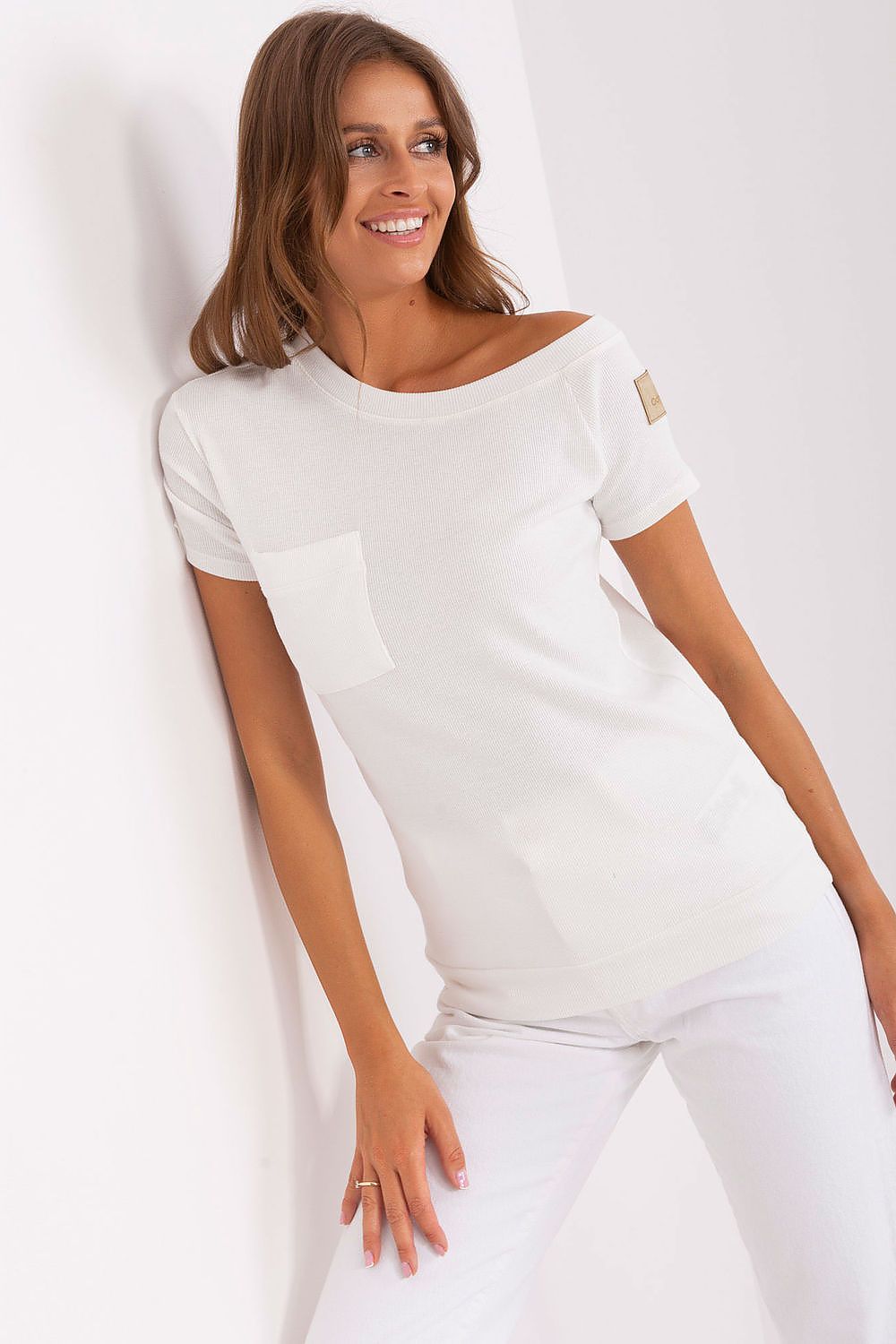   Bluzka Model TW-BZ-OB058.42P Ecru - Och Bella 