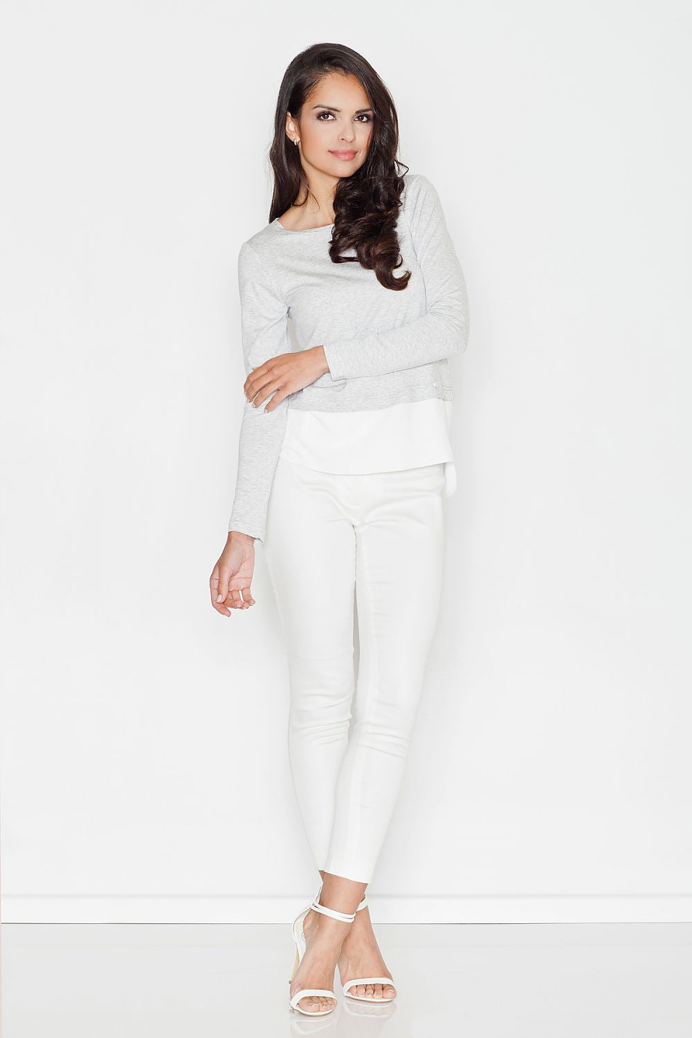   Bluzka Model 374 Light Grey - Figl 
