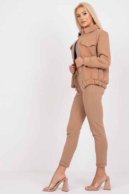   Kurtka Damska Model RV-KR-007.95P Camel - Rue Paris 