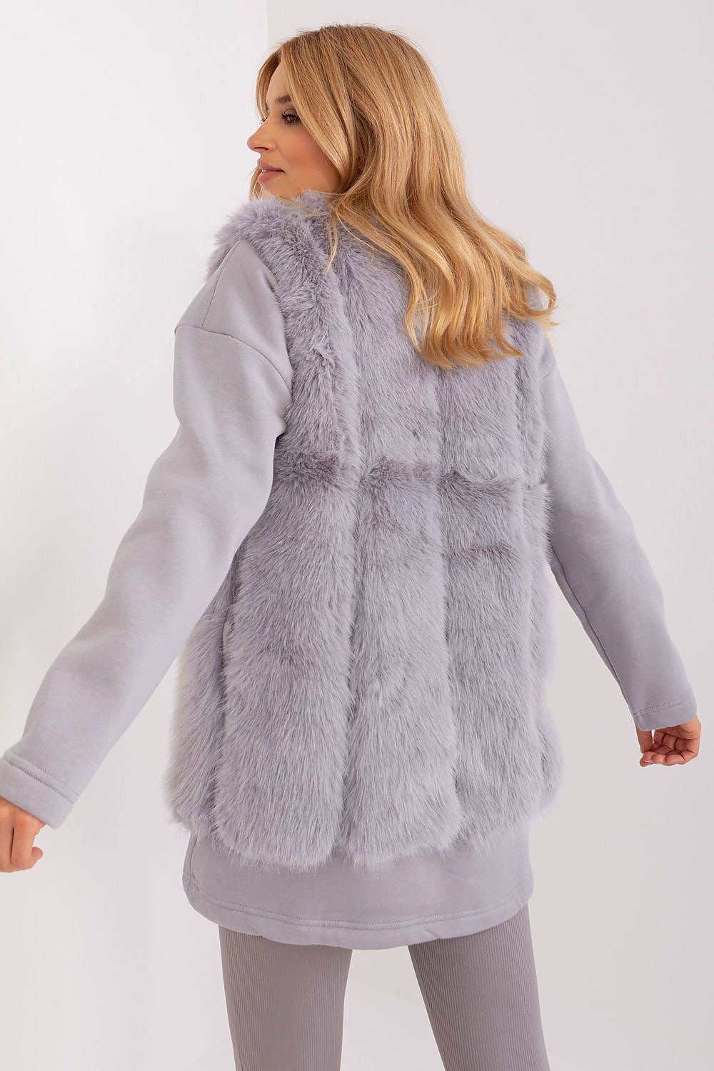   Kamizelka Model AT-KZ-2368.00P Grey - AT 
