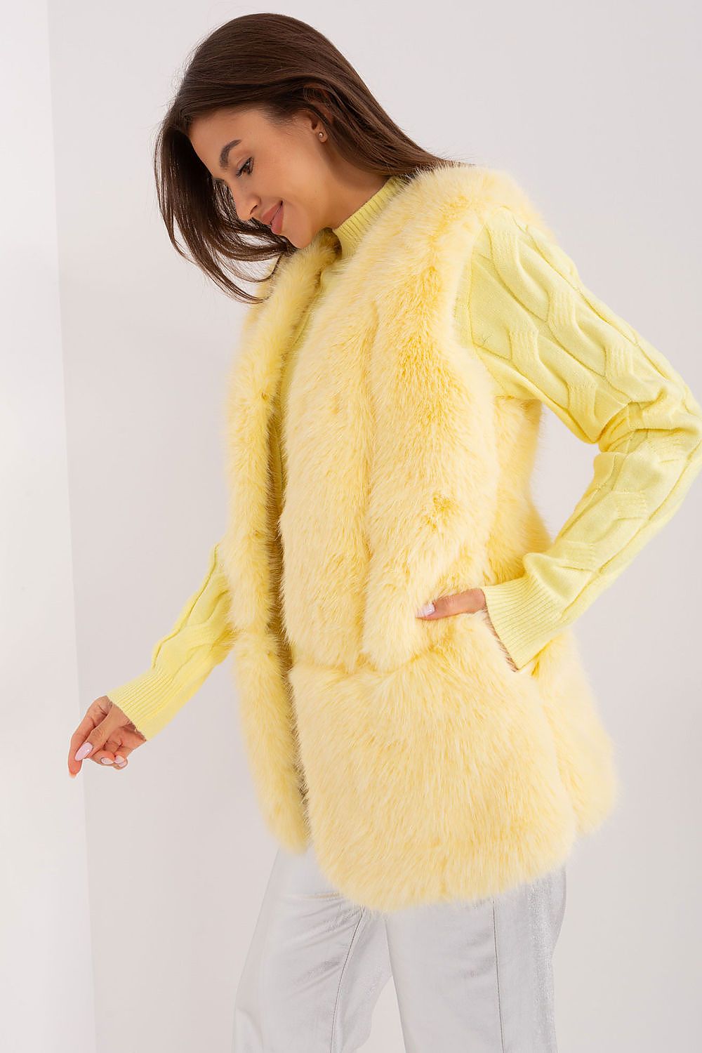   Kamizelka Model AT-KZ-2368.00P Light Yellow - AT 