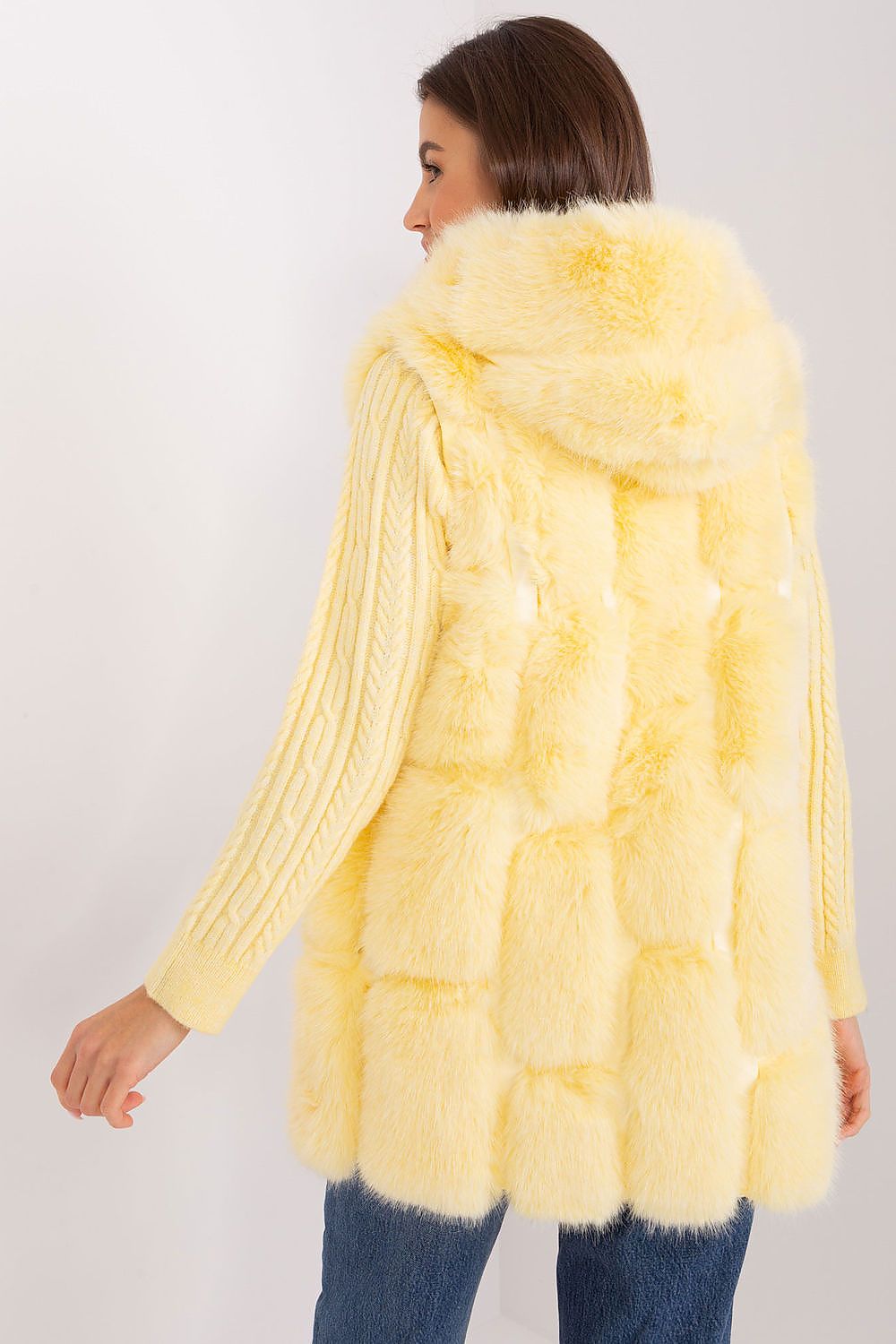   Kamizelka Model AT-KZ-2379.96P Light Yellow - AT 