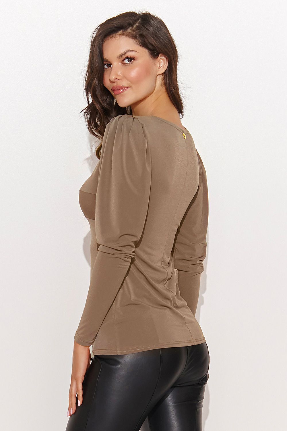   Bluzka Model NU461 Latte - Numinou 